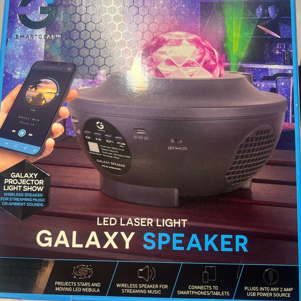 Smart Gear LED Galaxy Speaker NIB!